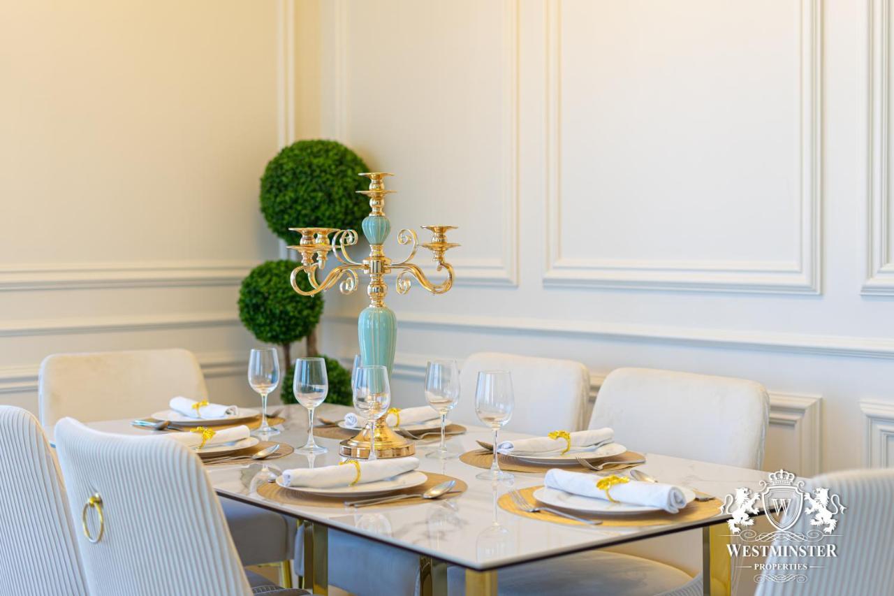 Westminster Boulevard Point अपार्टमेंट